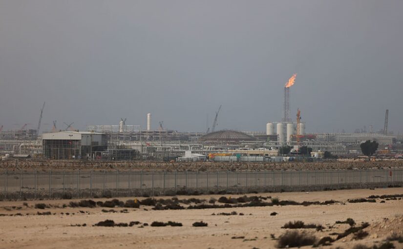 Катар почав роботи з відновлення заводу СПГ – ЗМІ