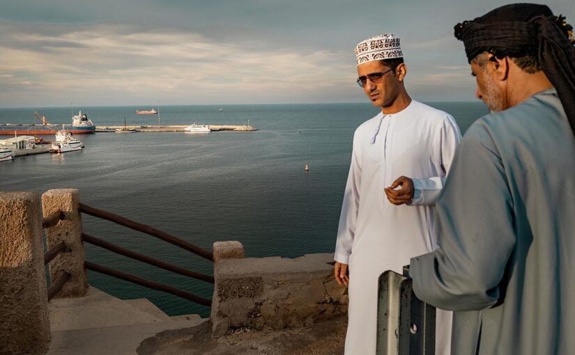 Трафік суден через Ормузьку протоку досяг найвищого рівня – ЗМІ