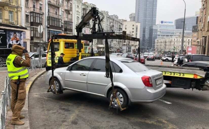 У Києві різко подорожчає евакуація автомобілів