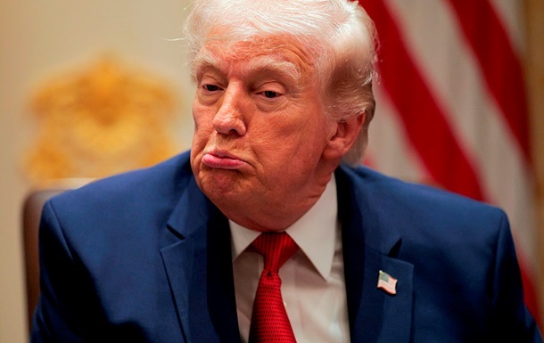 У США рейтинг підтримки Трампа впав до нового мінімуму