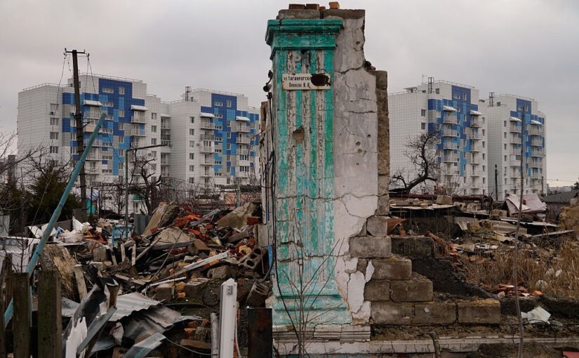 В окупованому Маріуполі формують список “безхазяйного” житла